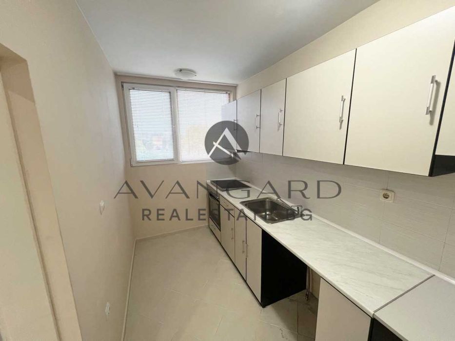 оф.24166 Двустаен с три отделни стаи/ Изгрев