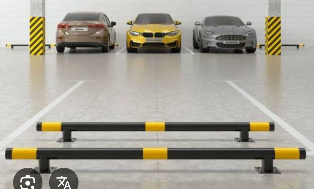 Все для стоянки парковки гаража двора.