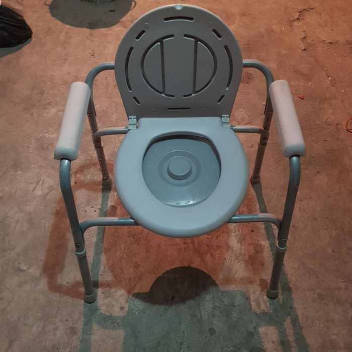 Стул горшок для инвалидов и больных