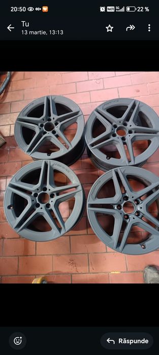 Vând jante Mercedes AMG 18