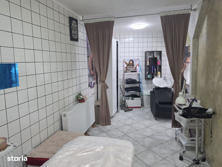 Nou | Casa / Individuala Spatiu Comercial / Salon | 2 Camere |Otopeni
