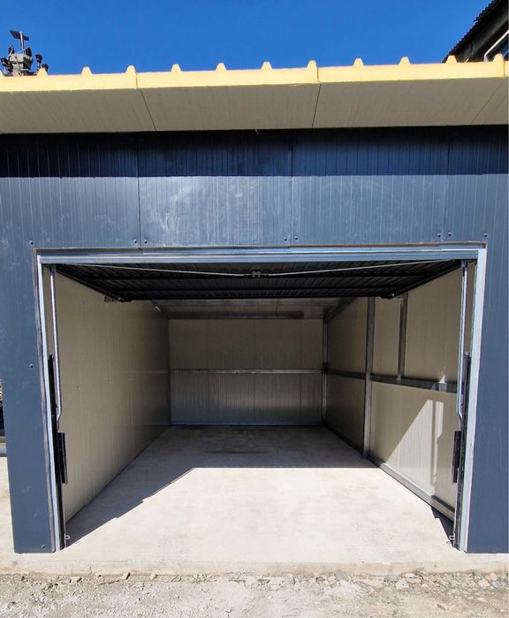 Vand garaje modulare din panouri sandwich