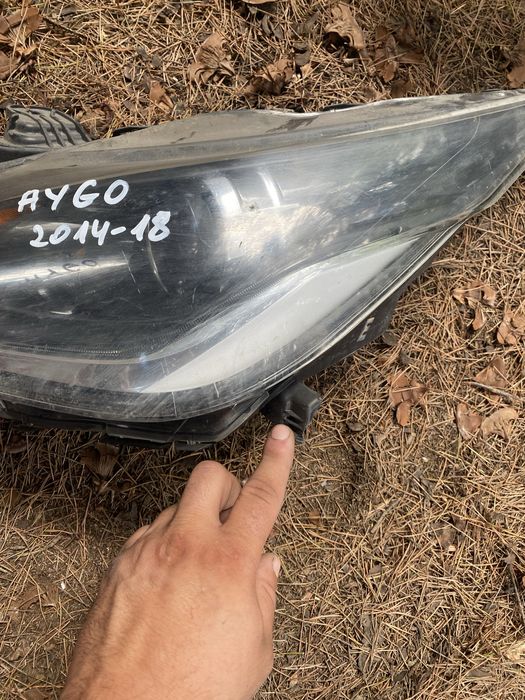 ляв фар тойота айго 2015 toyota aygo