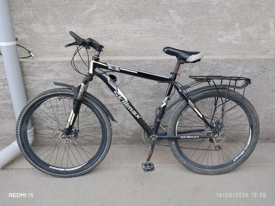 Velosiped, bollar, kattalar uchun, ishga oʻquv kursga borib kelishga.