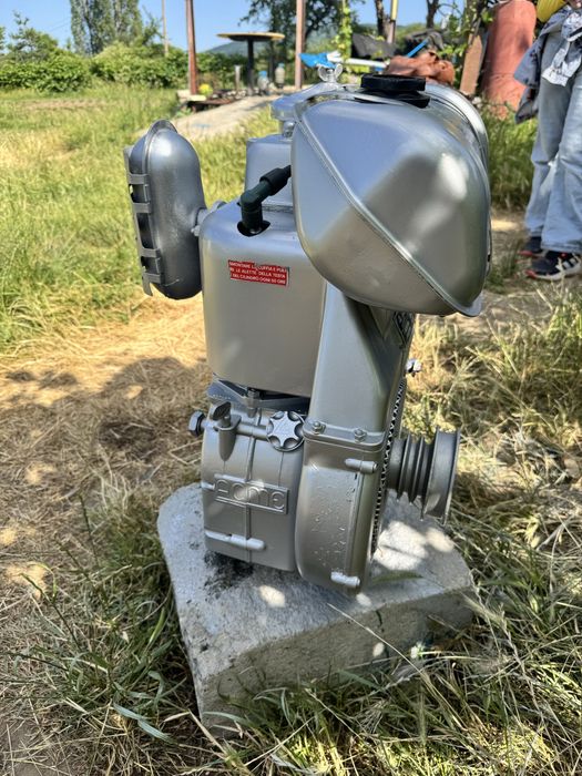 Acme  Акме двигател