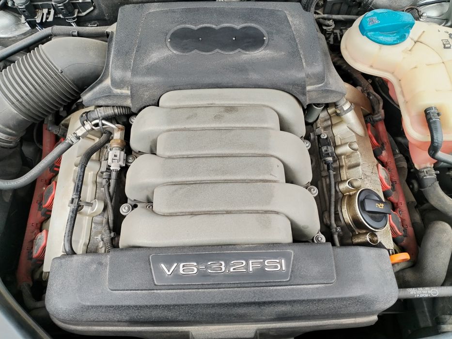 Ауди A6 C6 4F FSI 3.2 бензин