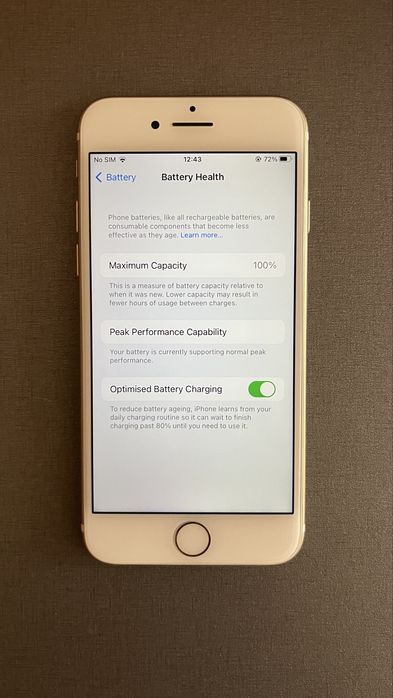 iPhone 7 Gold  – 100% Батерия Отлично състояние!!!