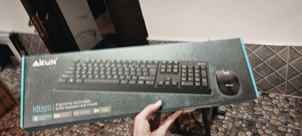 Oyin uchun. Igravoy kompyuter komplekt