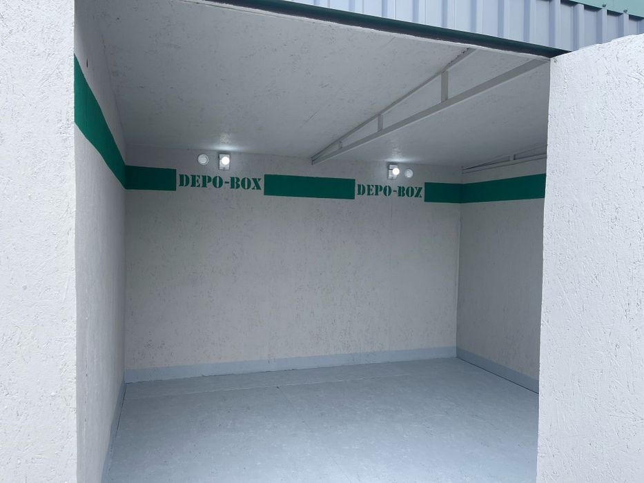 Boxe / spatii de depozitare de închiriat Iasi/depozitare auto