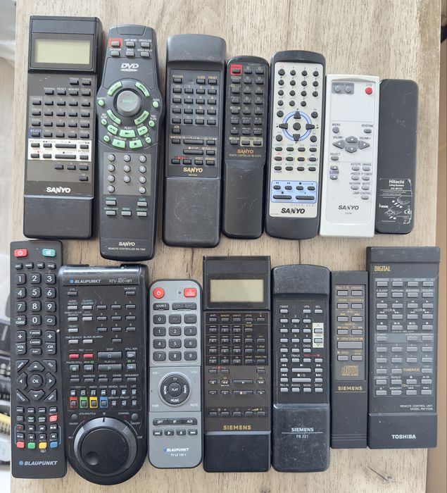 Telecomanda akai sharp toshiba grunding aiwa blaupunkt Mitsubishi