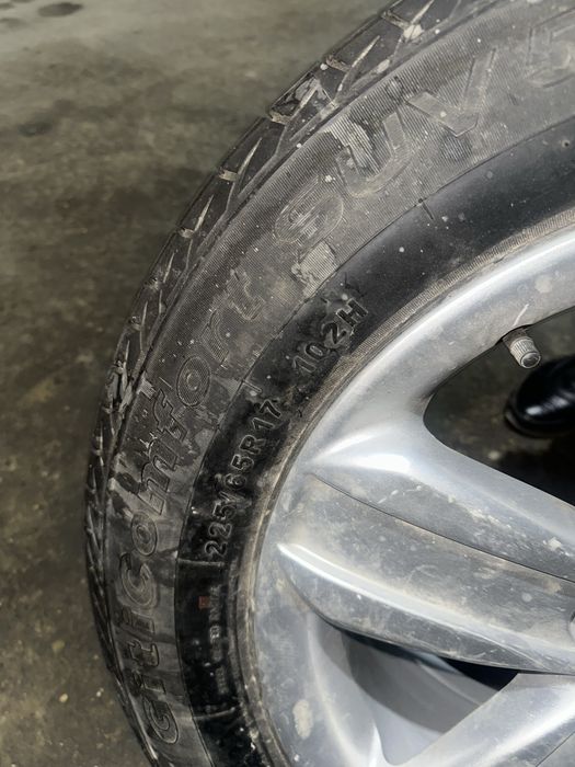 Шина с диском 225/65R17