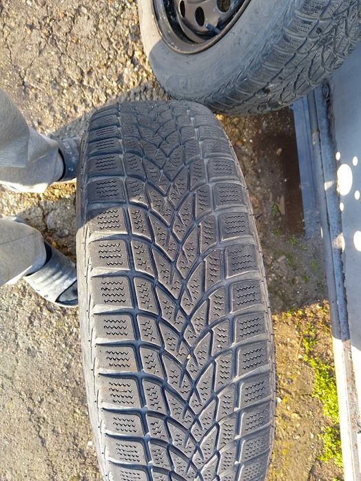 Гуми dayton 185 х 65  15 с джанти 5х114,3