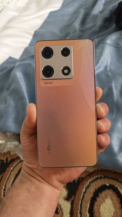 Infinix note 30 8/256