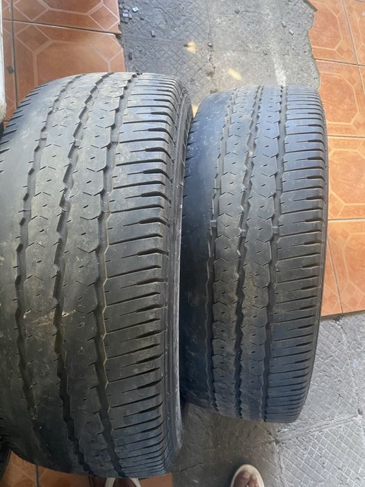 Шины Continental 235/65/16 C ,2шт