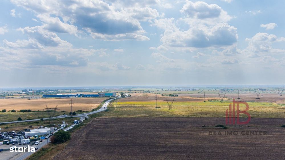 Teren intravilan în suprafață de 152995 mp