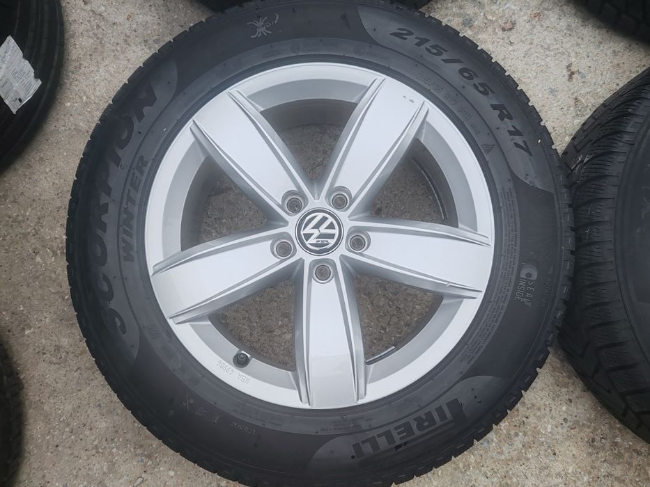 Vw Tiguan - 215/65/17