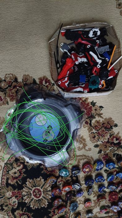 Продаю Beyblade (Бейблейд) — б/у