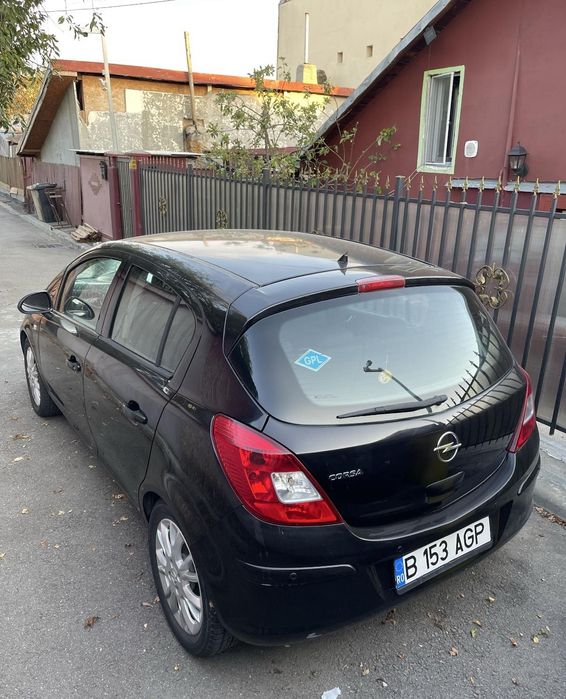 Opel Corsa 1.2 benzina GPL 2009