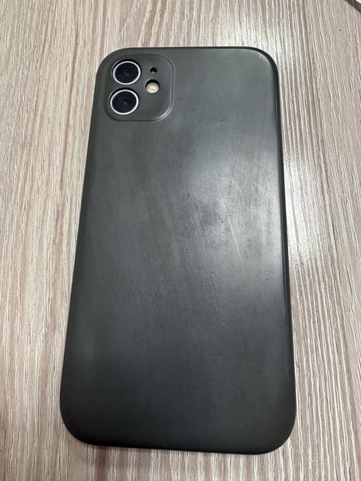 Продам Айфон 11 64 гб