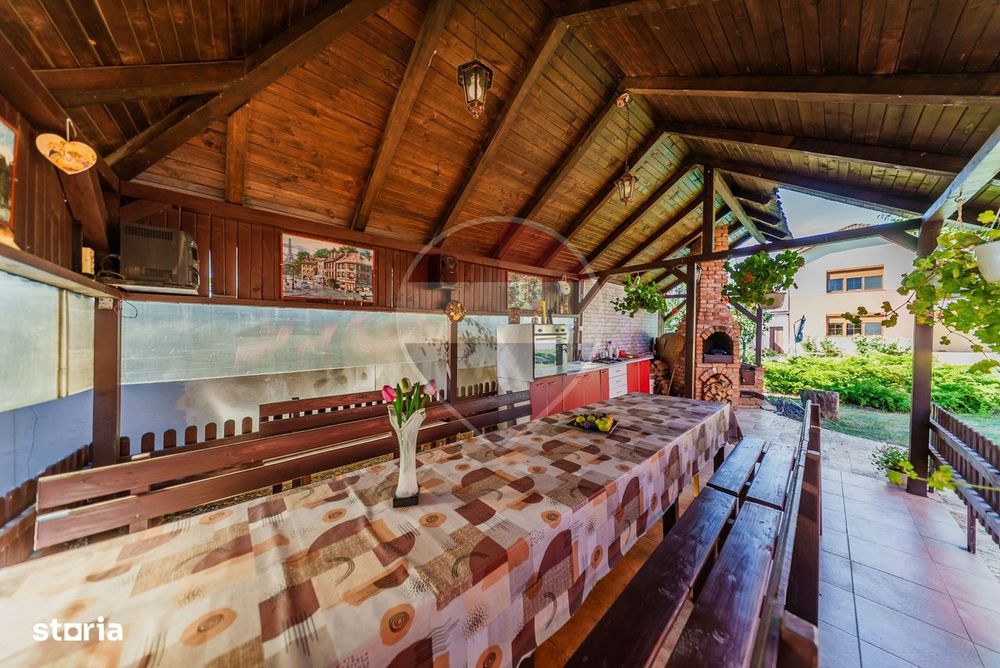 Vilă premium cu piscină și garaj | 360 mp | Teren 1.030 mp