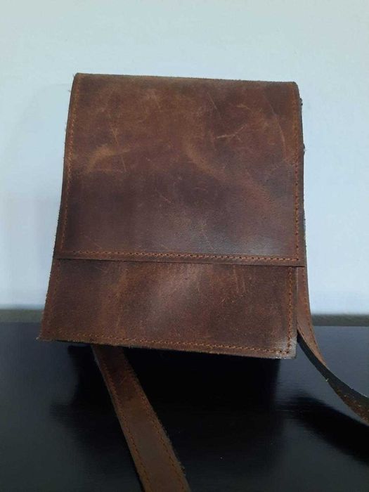 Geanta din piele de vitel, noua, mica, pentru vacanta