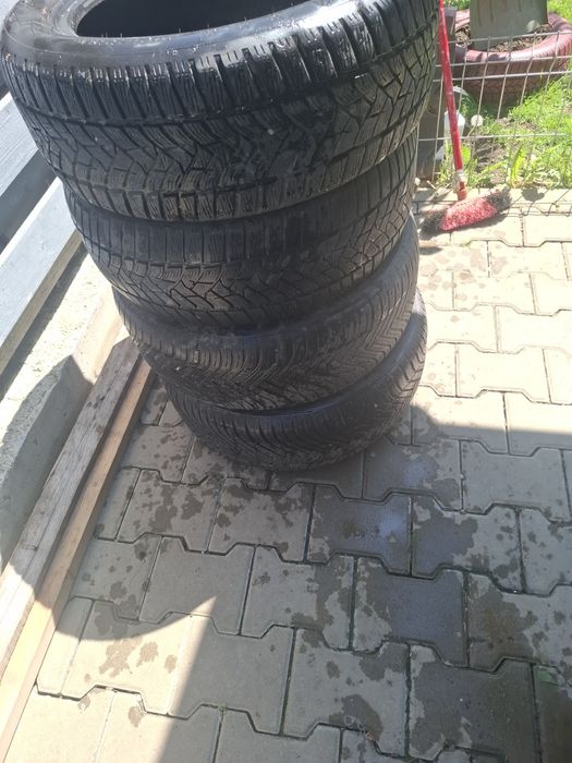 De vanzari cauciucuri