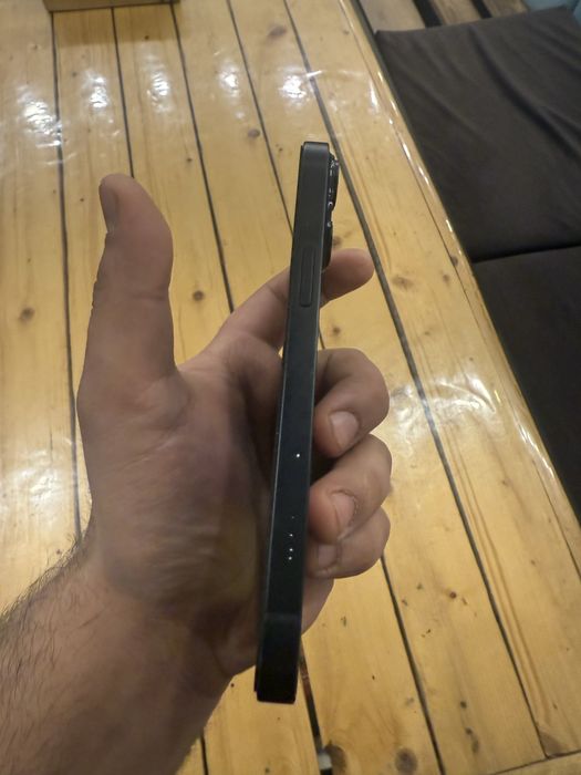 Продается iPhone 14