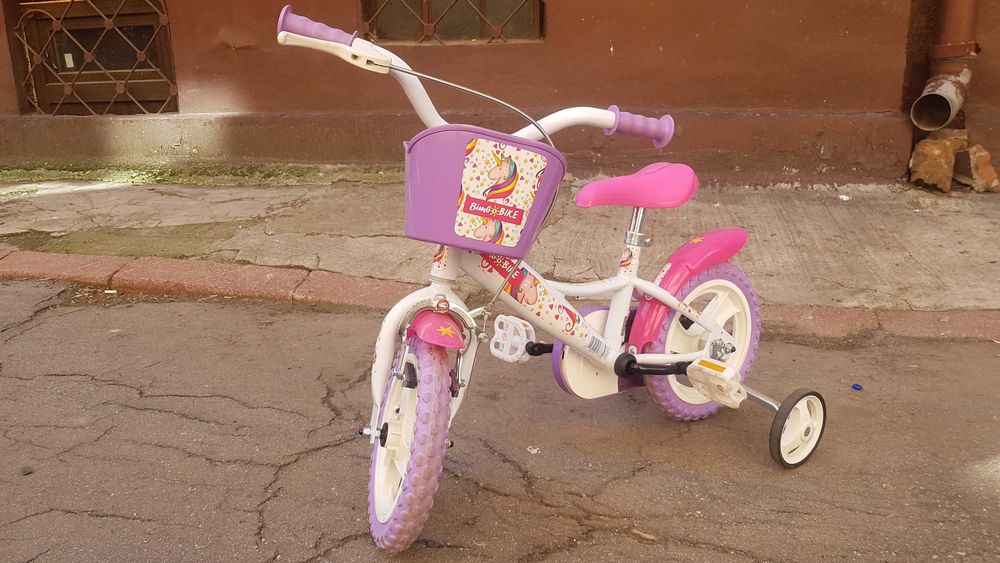 Vind bicicleta copil 6-8 ani impecabila