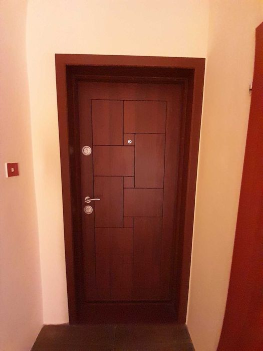 Продава се Тристаен апартамент в Варна, Младост 2 - 68 кв.м за 1587 €/кв.м - Снимка #2