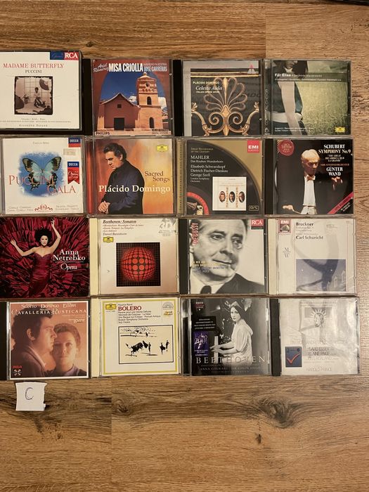 Vand colectie CD originale muzica clasica