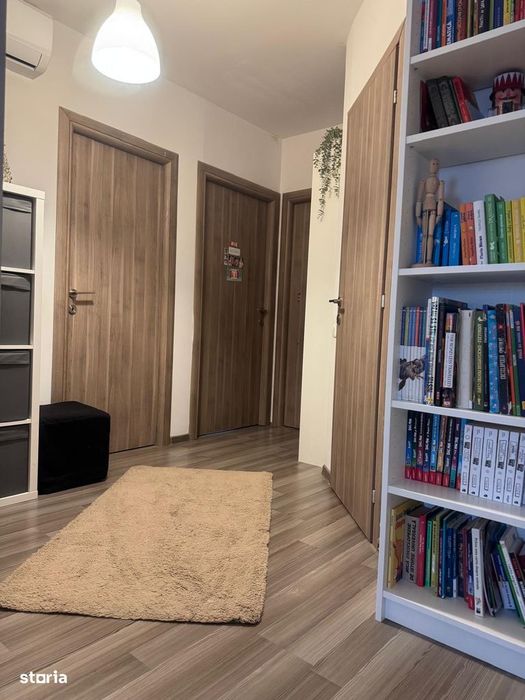 Casa cu 4 camere de vanzare