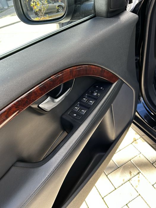 Продавам Volvo S 80