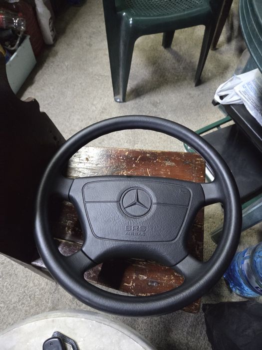 Чисто нов волан Mercedes w124/w202/w140