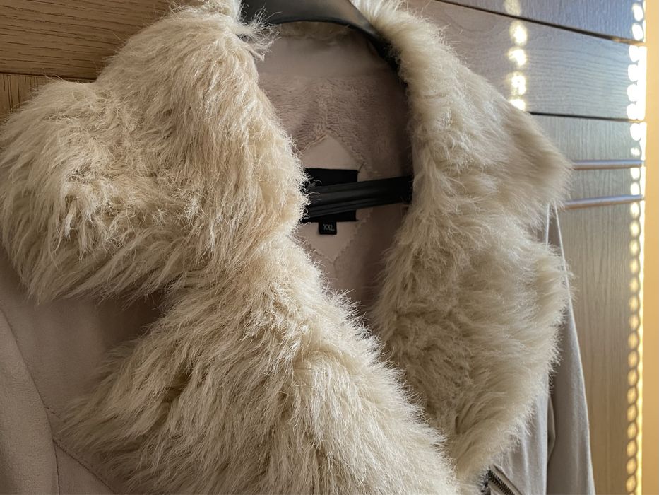 Палто от велур, цвят екрю