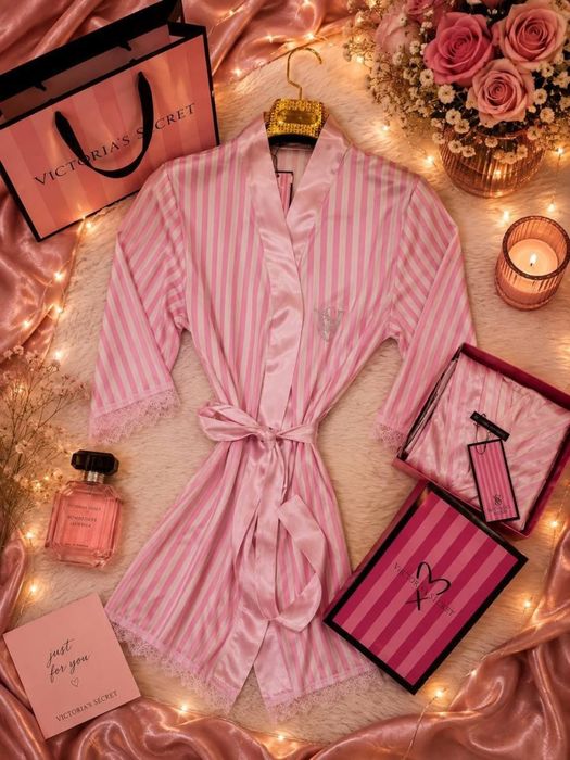 Премиум халат Victoria’s Secret с дантела