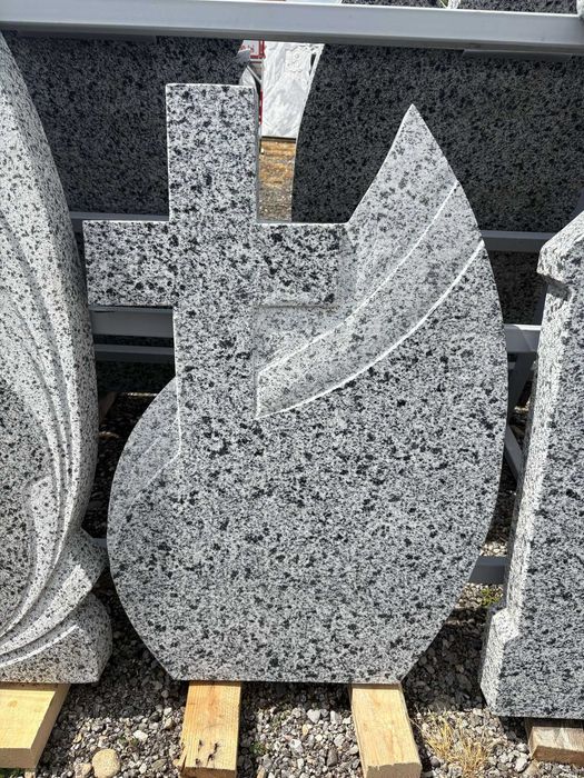 15% reducere la monumente funerare marmura si granit