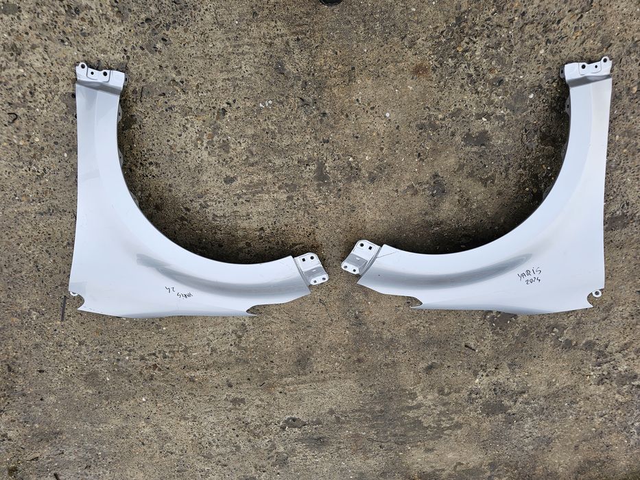 Aripa fata stanga si dreapta Toyota Yaris