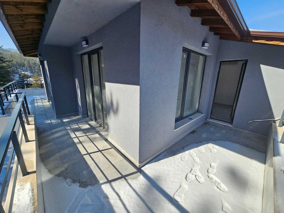 Продава се Тристаен апартамент в Велинград - 82 кв.м за 1000 €/кв.м - Снимка #8