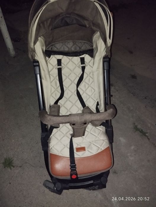 коляска от фирмы kidillo