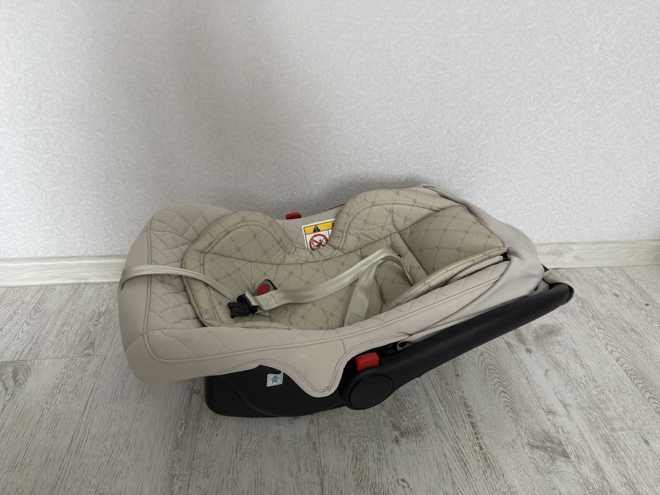 Продам автолюльку