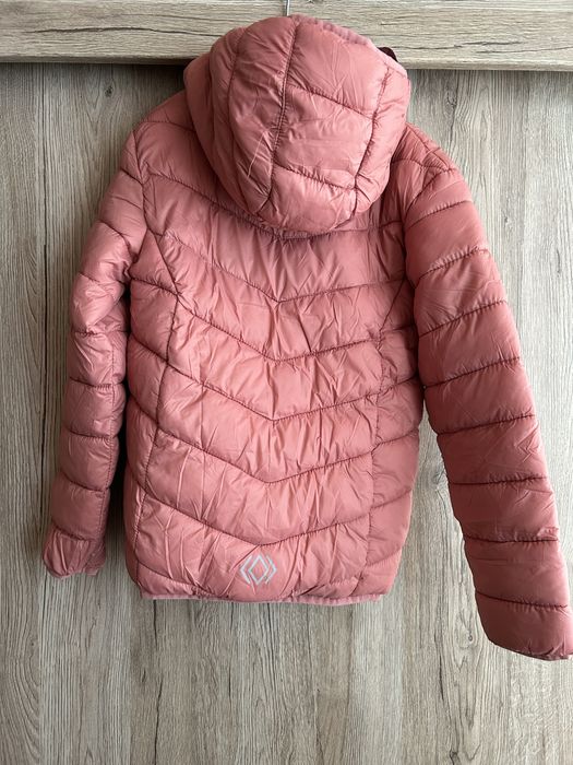 Олекотено детско якенце за момиценце Ново с етикета размер 134