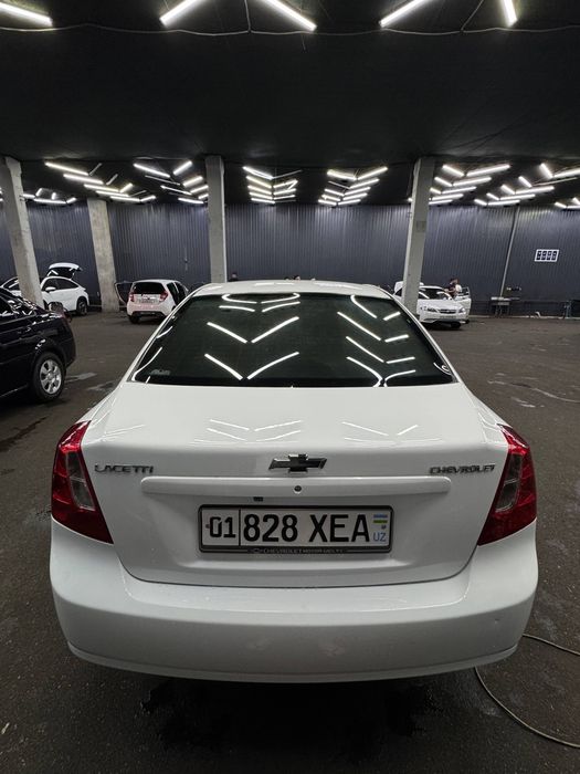 Lacetti avtomat benzin