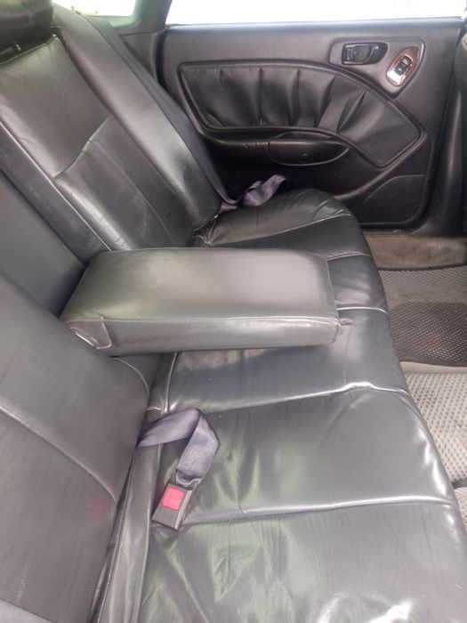 Продам машину Субару