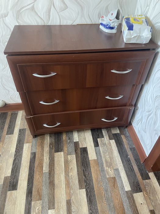 Продам шифонер в хорошем состоянии