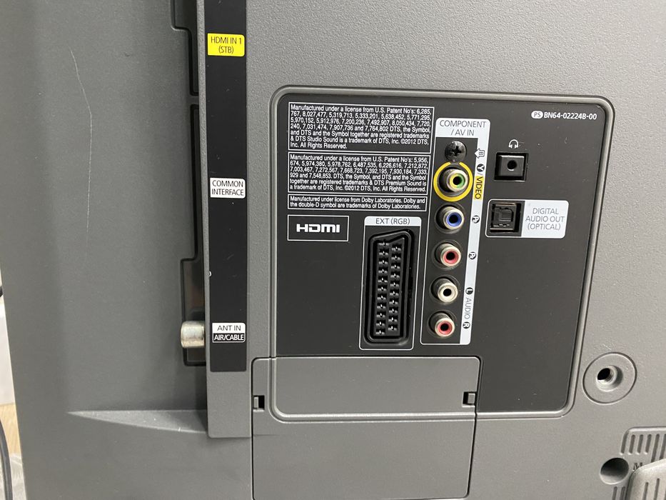 Samsung ue32f4000aw LED TV. HDMI. USB.