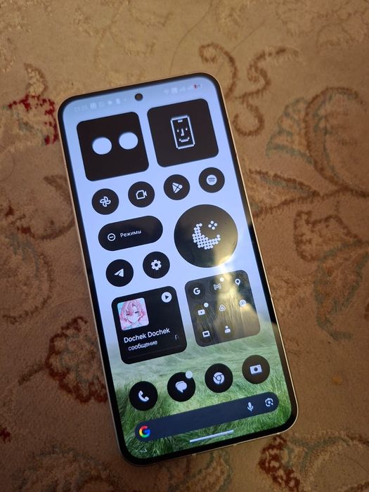 Nothing phone 2 на 256