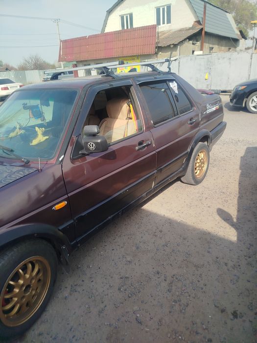 Продам машину в нормальном состояние