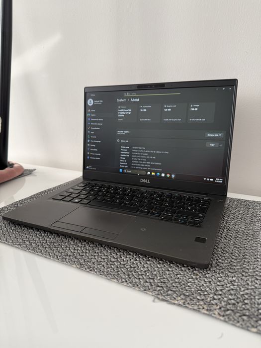 Laptop Dell Latitude 7390 i7-8650U, 16Gb RAM, 256/512Gb SSD Nvme