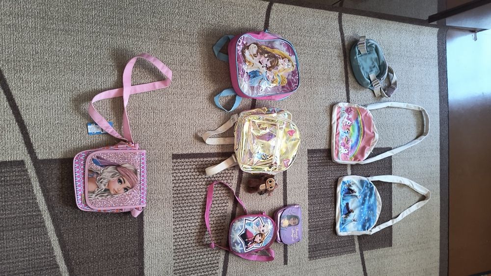 Детски ранички и чантички