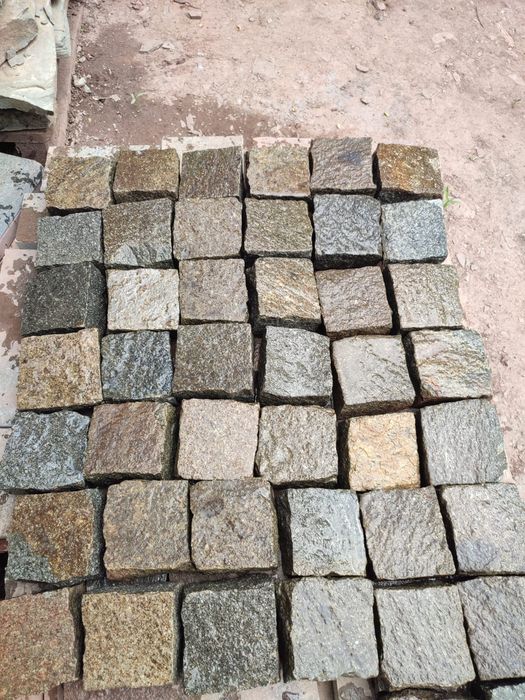 Брусчатка колотая